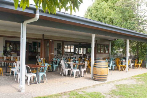 Ulmarra Hotel - Accommodation Daintree 3