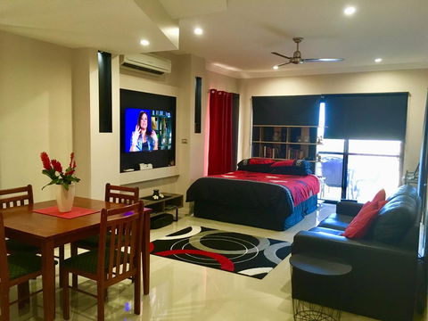 Ultra Modern Private Studio Room - Accommodation Daintree 2