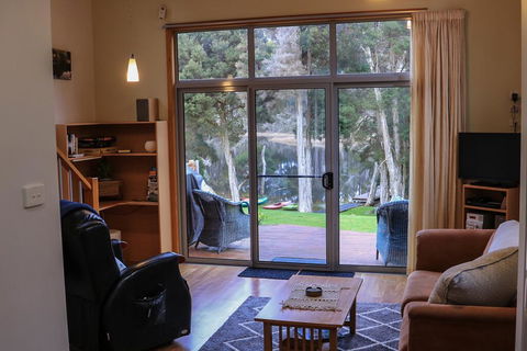 Ulverstone River Retreat - Accommodation Daintree 2
