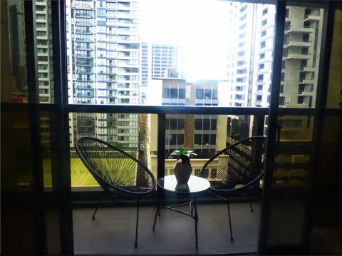 Upper West Side - Madison - Accommodation Daintree 0