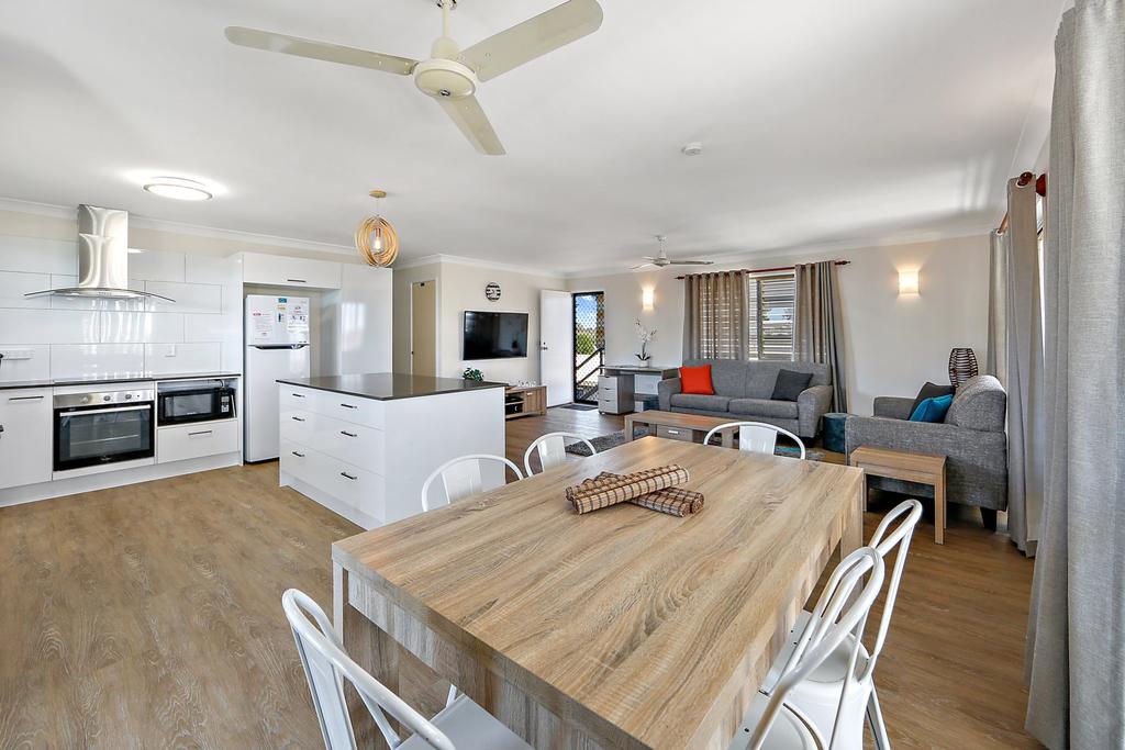 Scarness QLD Accommodation Daintree