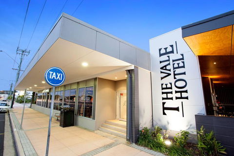 Vale Hotel - Accommodation Daintree 1