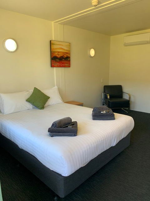 Victoria Village - Accommodation Daintree 3
