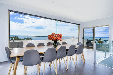VIEWS FOREVER - INVERLOCH - Accommodation Daintree 1