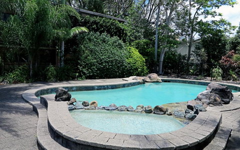 Villa Noosa Hotel - Accommodation Daintree 2
