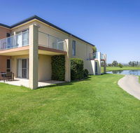 Villa On The Green - Accommodation Daintree
