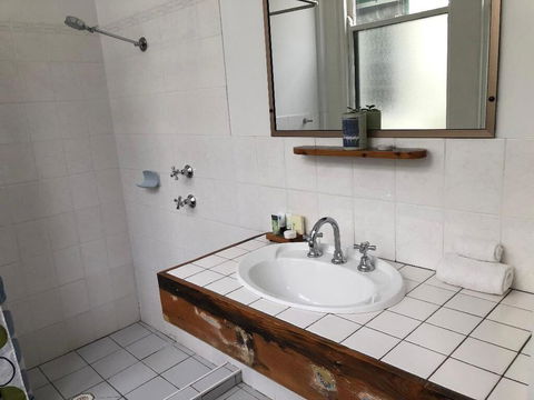 Vine Valley Inn - Accommodation Daintree 2