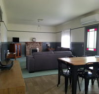 Wagga Wagga Country Cottages - Accommodation Daintree