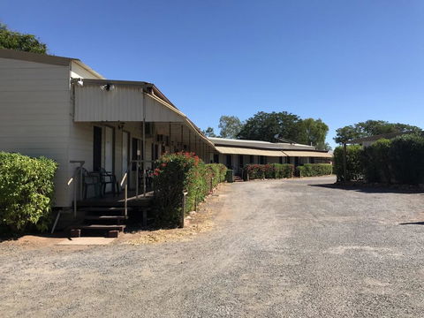 Wagon Wheel Motel - Accommodation Daintree 3