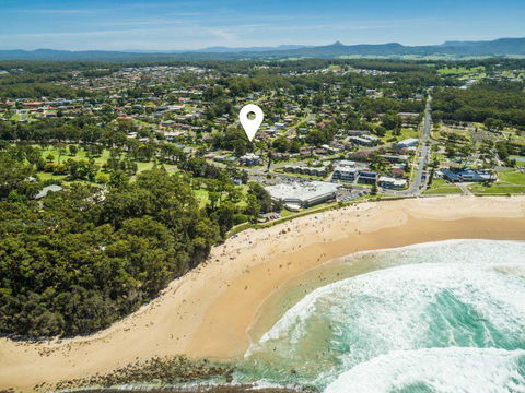 Wallace Street 18 - Linen Included Walk To Beach And Golf Club - Accommodation Daintree 0