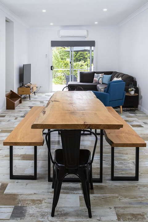 Warburton Digs - Accommodation Daintree 3