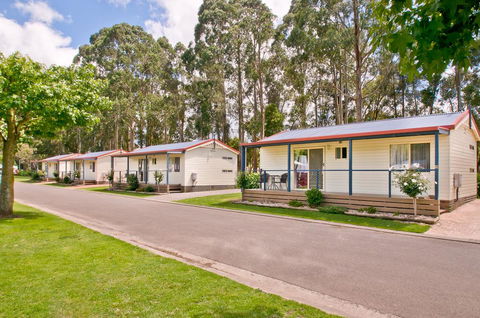 Warragul Gardens Holiday Park - Accommodation Daintree 2