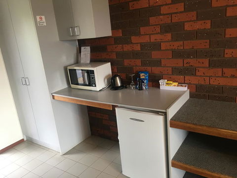 Warragul Views Motor Inn - Accommodation Daintree 2