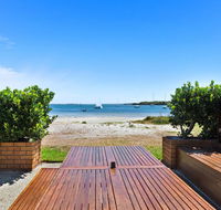 Waterfront at Sunset Boulevard 26 Sunset Boulevard - Accommodation Daintree