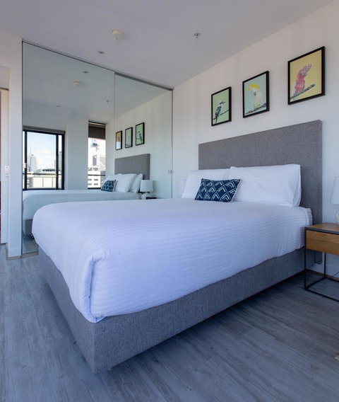 Flinders Luxury Penthouse - Accommodation Daintree 11