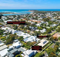 The Perfect Zone- SLEEPS 12 - Accommodation Daintree