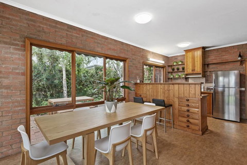 The Perfect Zone- SLEEPS 12 - Accommodation Daintree 18