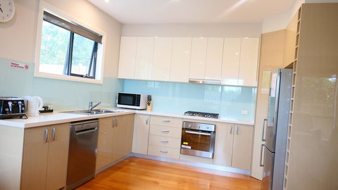 Apollo Bay Seal Apartments - Accommodation Daintree 6