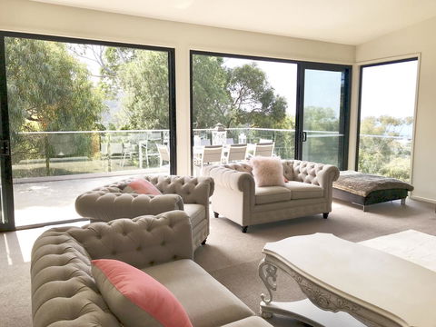 Lorne Sea View Terrace House - Accommodation Daintree 35
