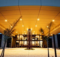 Quality Suites Seasons 5 - Accommodation Daintree