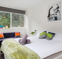 Melbourne Villa - Accommodation Daintree