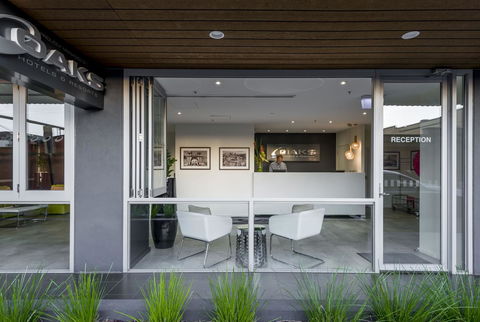 Oaks Melbourne South Yarra Suites - Accommodation Daintree 3