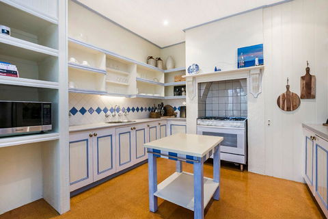 Edge17 Port Fairy Wharf - Accommodation Daintree 4