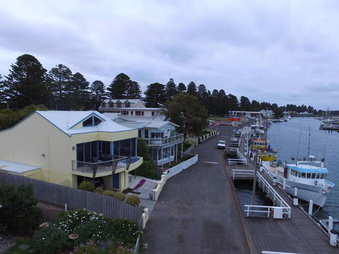 Edge17 Port Fairy Wharf - Accommodation Daintree 21