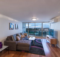 St Kilda Road Park View 3 Bedroom Luxury Apartment - Accommodation Daintree