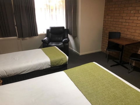 National Hotel Complex Bendigo - Accommodation Daintree 3
