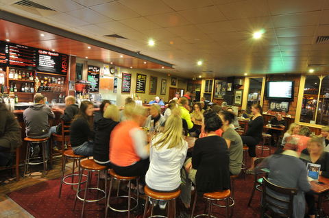 National Hotel Complex Bendigo - Accommodation Daintree 15