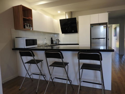 Phillip Island Towers - Accommodation Daintree 18