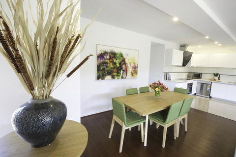 Phillip Island Towers - Accommodation Daintree 30