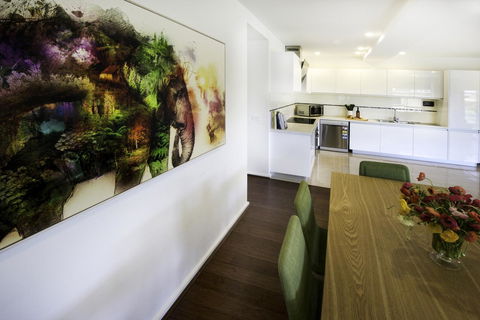 Phillip Island Towers - Accommodation Daintree 8