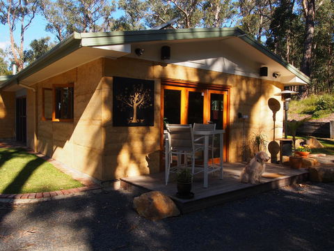 Bundjil Studio - Accommodation Daintree 21