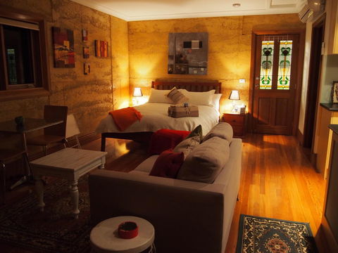 Bundjil Studio - Accommodation Daintree 22