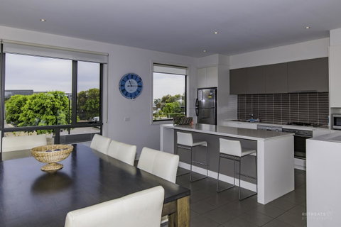 1 Pebble Place - Accommodation Daintree 0