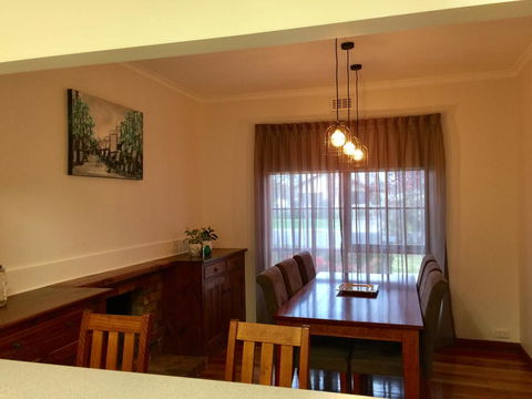 Bricks And Roses - Accommodation Daintree 7