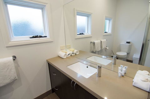 Buckingham Apartments - Accommodation Daintree 2