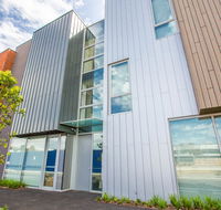 Docklands Waterfront Luxury Villa - Accommodation Daintree