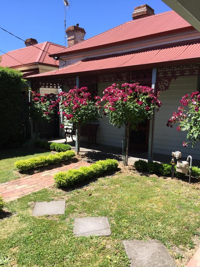 Kyneton VIC Accommodation Daintree