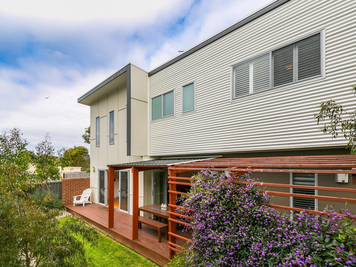 Ellerslie VIC Accommodation Daintree