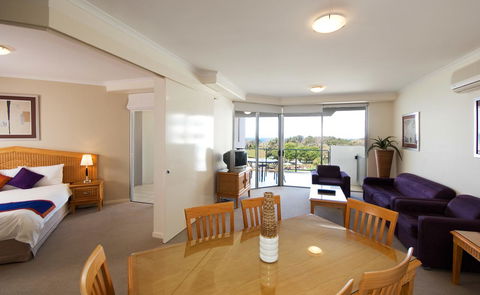 Ramada By Wyndham Marcoola Beach - Accommodation Daintree 30