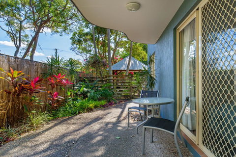 Rainbow Getaway Holiday Apartments - Accommodation Daintree 7