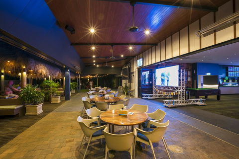 Nightcap At Kawana Waters Hotel - Accommodation Daintree 18
