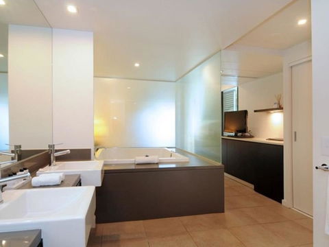 Luxury Apartments At Temple Resort And Spa Port Douglas - Accommodation Daintree 37
