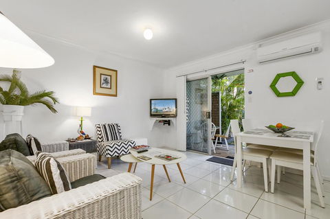 Beachcomber Peregian Beach - Accommodation Daintree 0