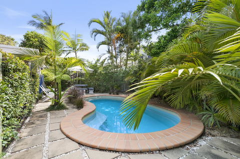 Beachcomber Peregian Beach - Accommodation Daintree 5