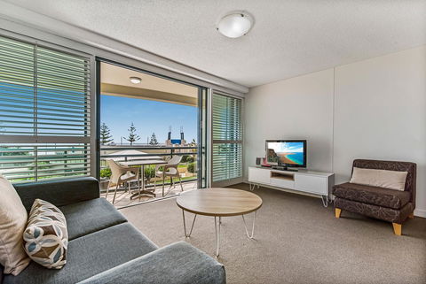 Mantra Mooloolaba Beach - Accommodation Daintree 7