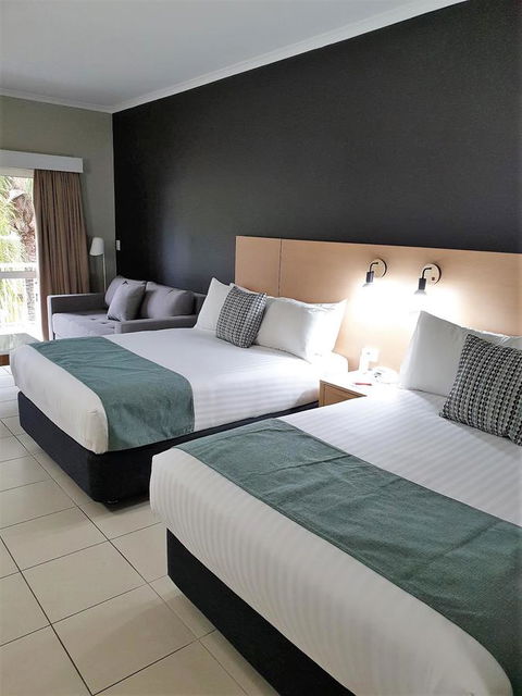 Hotel Grand Chancellor Palm Cove - Accommodation Daintree 13